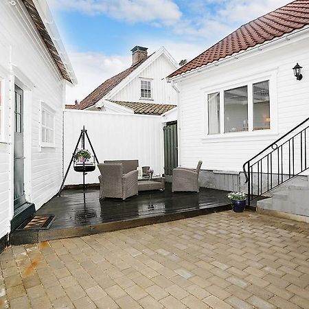 Mandal Privat Rom Og Husutleie Buitenkant foto